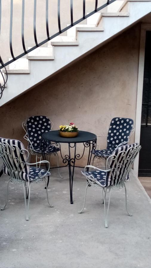 Secret Garden Egle Caprino Veronese Exterior foto